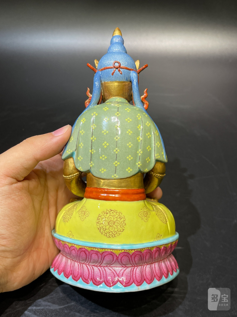 清乾隆 粉彩描金无量寿佛 - 图9